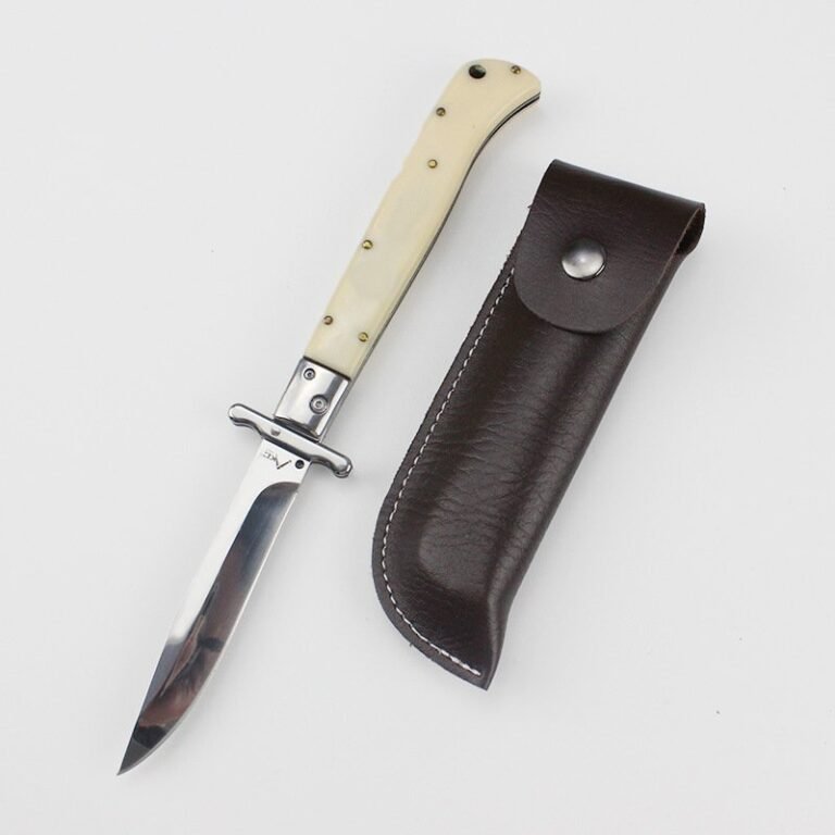 Cuchillo plegable AKC Mafia con mango de resina 440C